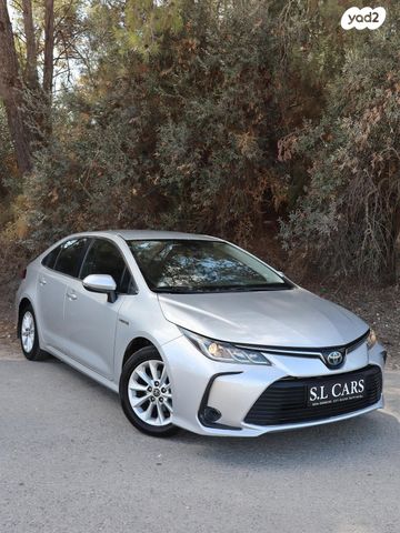 טויוטה קורולה