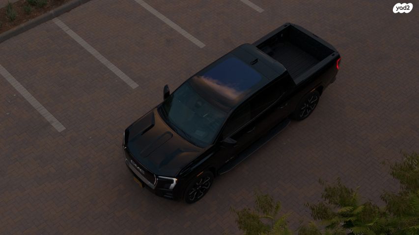 ג'י.אם.סי סיירה EV  