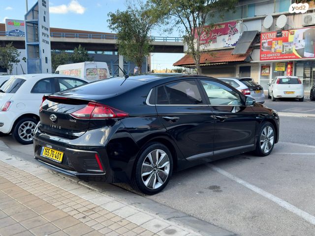 יונדאי איוניק