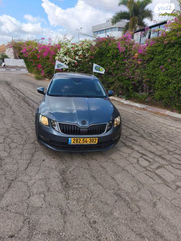 סקודה אוקטביה 