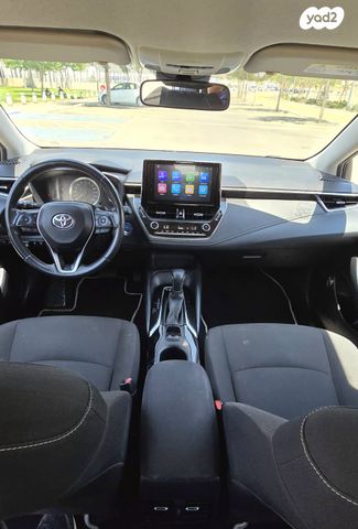 מודעת רכב טויוטה קורולה 2