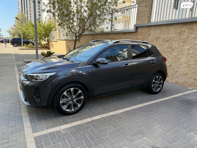מודעת רכב קיה סטוניק