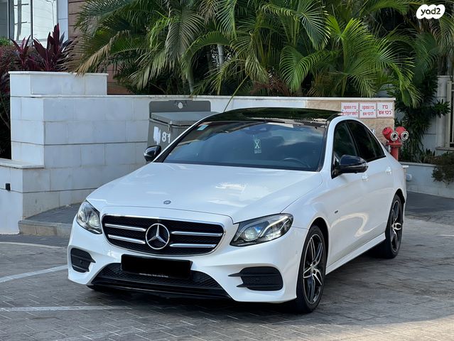 מודעת רכב מרצדס-בנץ E-class