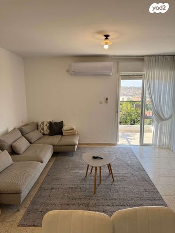 מעפילי אגוז 10