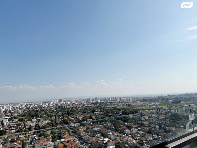 גג/ פנטהאוז, יעקב תמרי 7, חצרות המושבה, רחובות