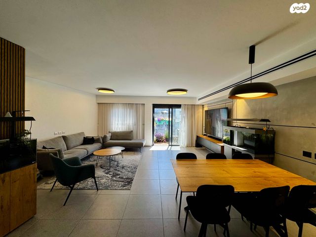 שדרות ציונה צרפת 31