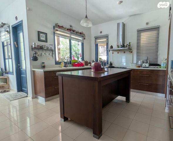 בית פרטי/ קוטג', גפן 42, גבעות בר, גבעות בר