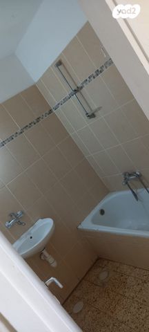 דירה, דוד אלעזר 35, גני הדר, צפת