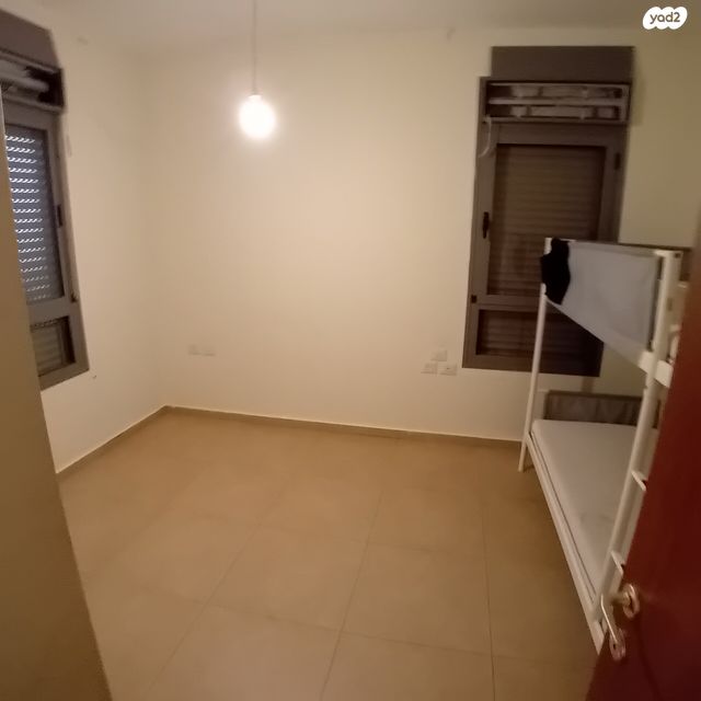 דירת גן, הרי"ף 16, קרית יערים, קרית יערים