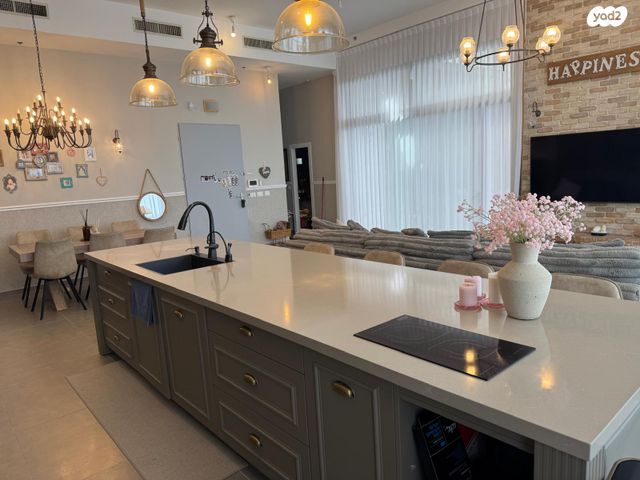 גג/ פנטהאוז, יעקב תמרי 7, חצרות המושבה, רחובות