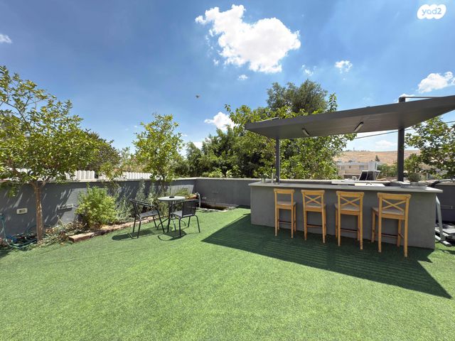 בית פרטי/ קוטג', קשת 175, קדר