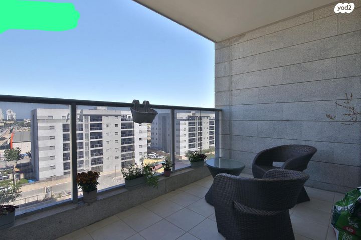 דירה, עוזי חיטמן 1, נאות אפק, אפקה, קרית ביאליק