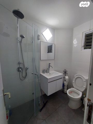 דירה, שדרות גת 32, הנביאים, קרית גת