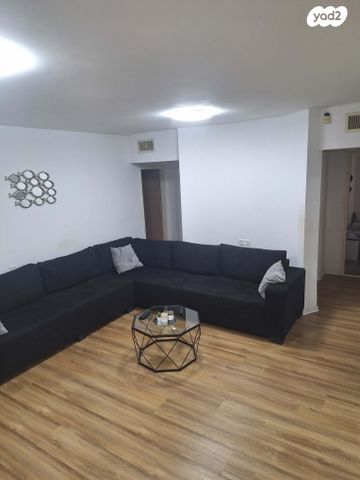 דירת גן, פיארברג 14, נווה זאב, נאות אילן, באר שבע