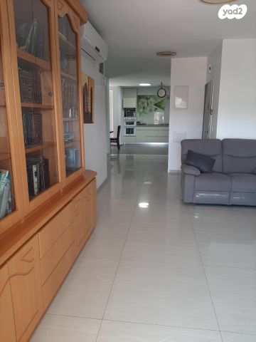 רבי יוסי בן קיסמא 34