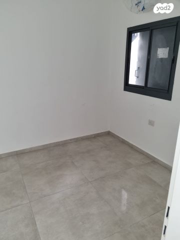 יצחק שמיר 15