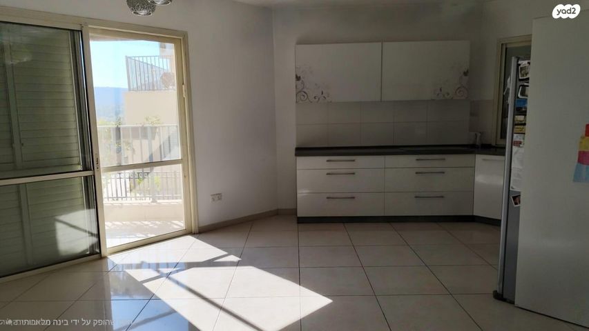 דו משפחתי, התאנה 2, נריה, טלמון