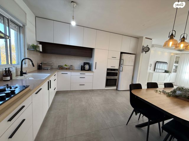 דירה, אהרון חג'ג' 34, נאות בן גוריון, יבנה