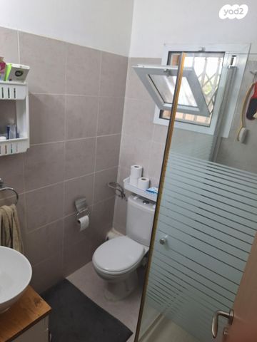 דירת גן, פיארברג 14, נווה זאב, נאות אילן, באר שבע