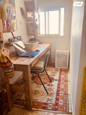 דירה, נחל סלעית 10, צוקי רמון, מצפה רמון