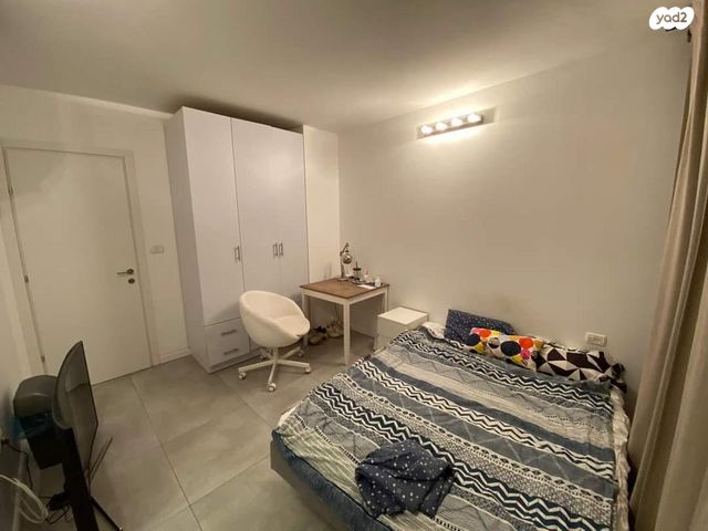 דירה, ארלוזורוב 1, שכונת חשמונאים, מרכז העיר א, רמת גן