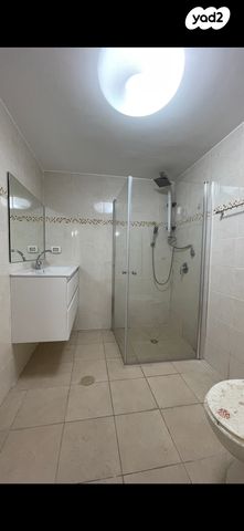 דירה, הזית 121, יציץ, יציץ