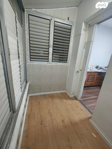 דירה, חזית חמש 12, תל גיבורים, חולון