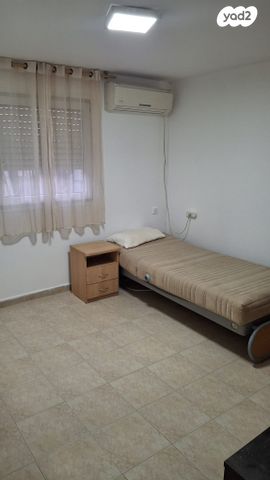 ידידיה אדמון 45