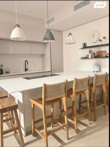 ניסים אלוני 2