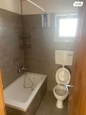 יחידת דיור, הכלנית 33, נופים, נופים