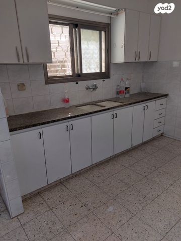 דירה, י.ל. פרץ 8, אברמסקי, קרית אתא