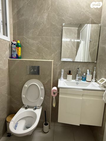 מרתף/ פרטר, קלע 4, נווה דקלים, ראשון לציון