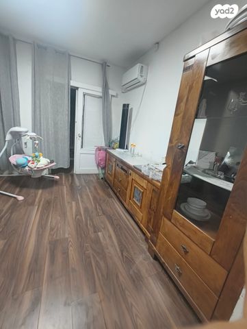 דירה, חזית חמש 12, תל גיבורים, חולון