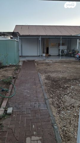 בית פרטי/ קוטג', ידידיה אדמון 45, נחל בקע, באר שבע