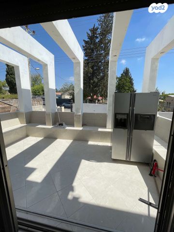 בית פרטי/ קוטג', בקוע, בקוע, בקוע