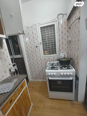 דירה, חזית חמש 12, תל גיבורים, חולון