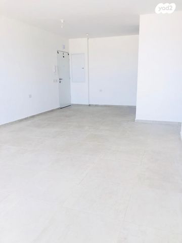 דירה, תנופה 6, מעו"ף, חריש