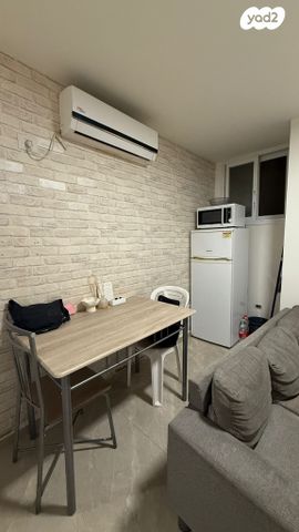 מרתף/ פרטר, קלע 4, נווה דקלים, ראשון לציון