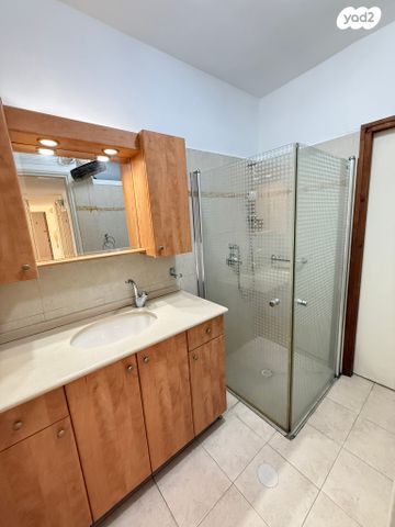 הגיבור האלמוני 38