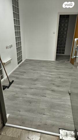 משרדים, דרך זאב ז'בוטינסקי 129, נחלת גנים, רמת גן