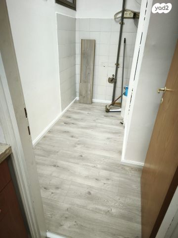 משרדים, דרך זאב ז'בוטינסקי 129, נחלת גנים, רמת גן