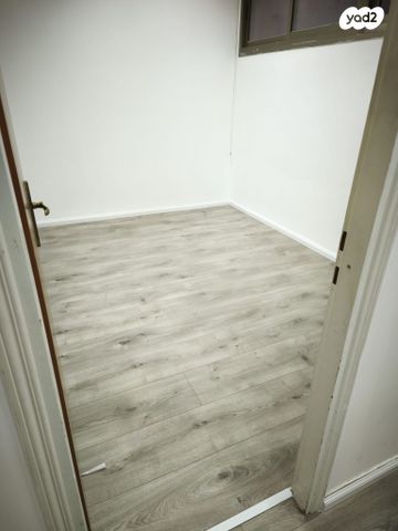 משרדים, דרך זאב ז'בוטינסקי 129, נחלת גנים, רמת גן