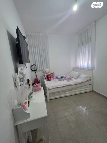 גג/ פנטהאוז, זלמן ארן, רובע ד', אשדוד