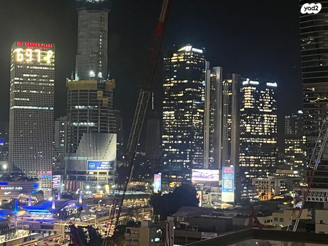 דירה, שדרות ההשכלה 17, ביצרון ורמת ישראל, תל אביב יפו