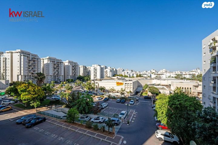 דירה, בן סרוק, נאות שקמה, ראשון לציון