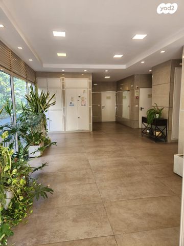 דירה, בן גוריון, כפר סבא