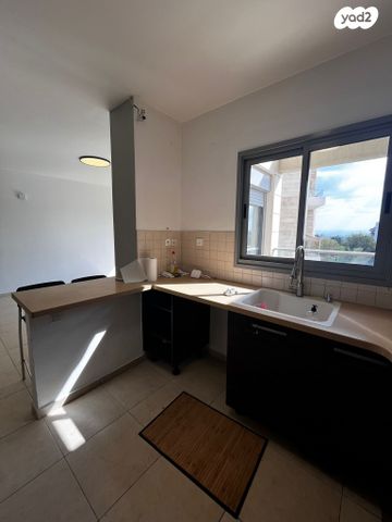 דירה, הדר, רמת השרון