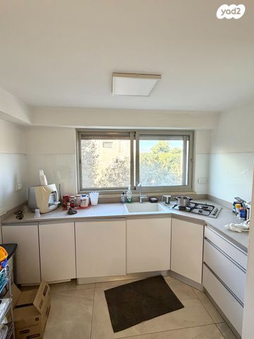 דירה, גד, בקעה, ירושלים