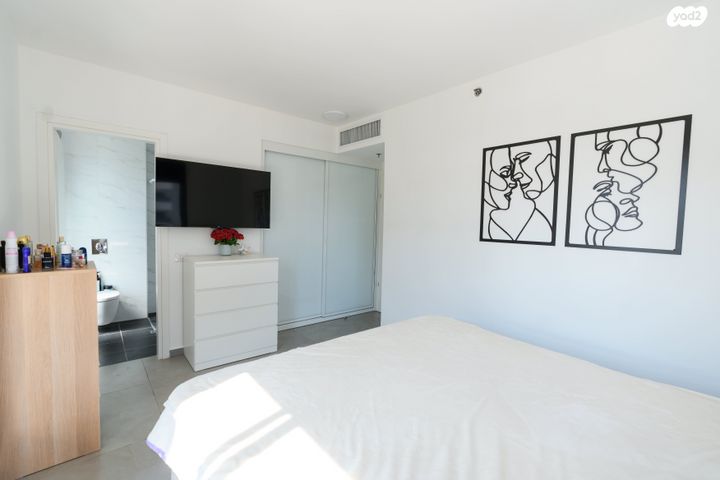 דירה, אור ים, אור עקיבא