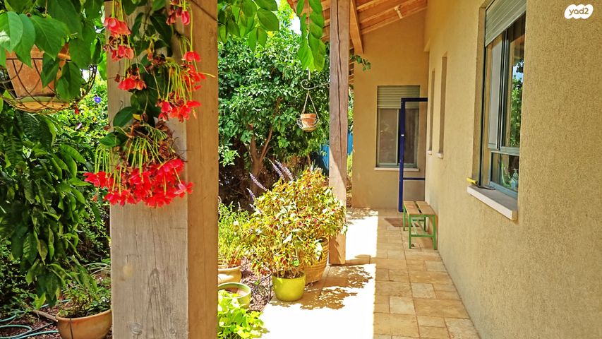 בית פרטי/ קוטג', מרכז פרדס חנה, פרדס חנה כרכור